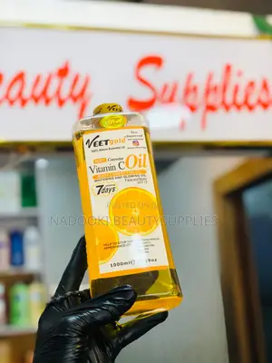Veet Gold Vitamin C Face and Body Corrector