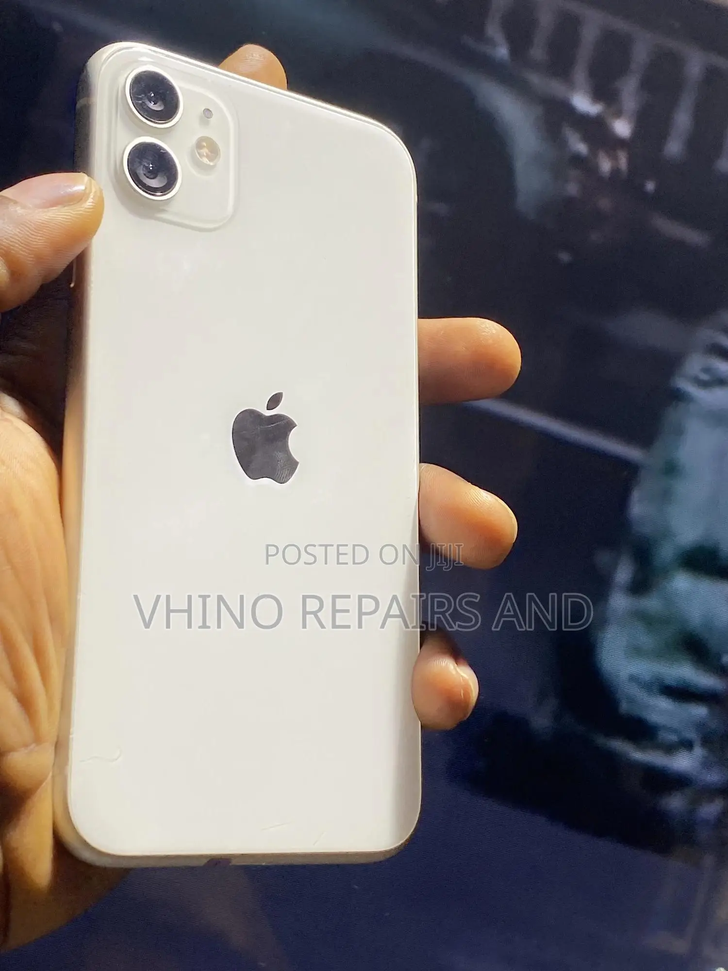 New Apple iPhone 11 128 GB White