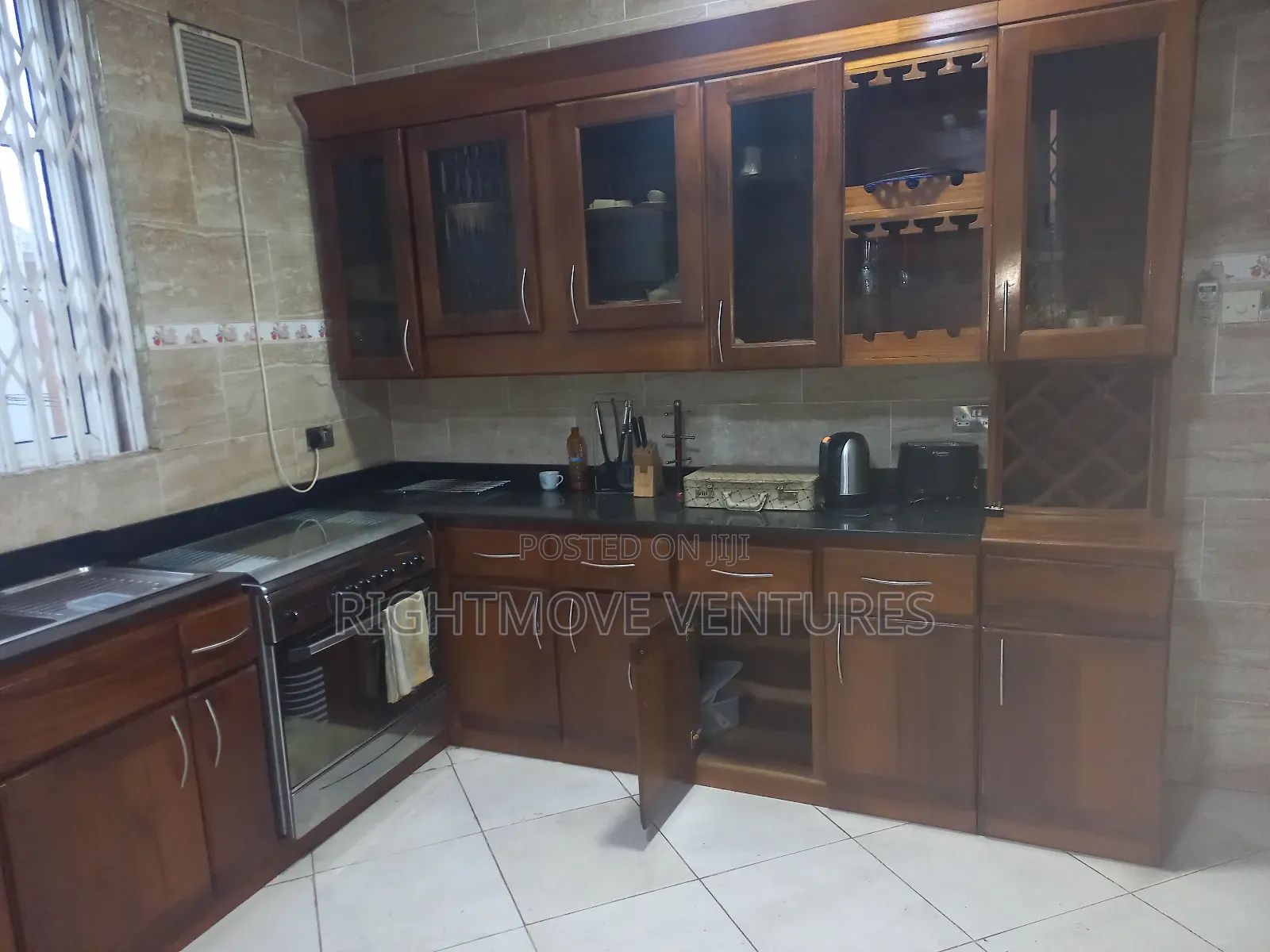 Furnished 5bdrm Duplex in Takoradi for rent