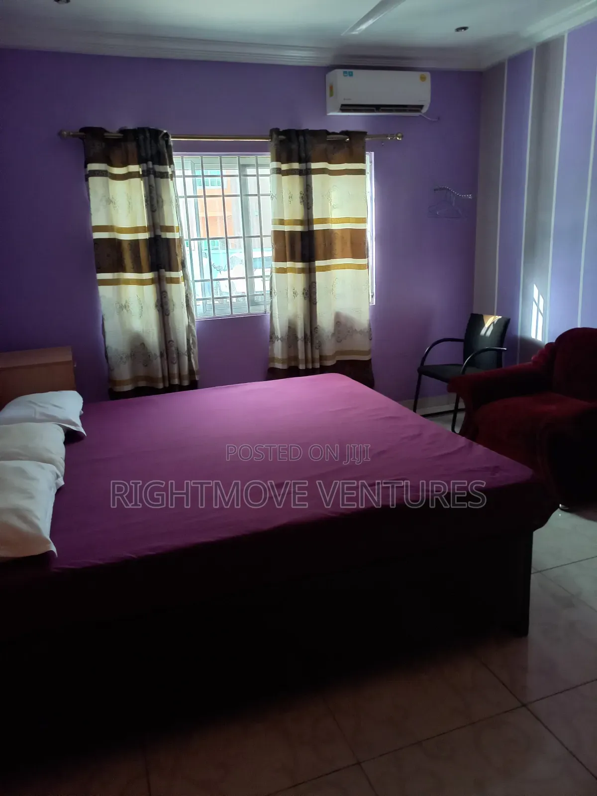 Fully Furnished 4 Master Bedrooms Apartment at Apowa