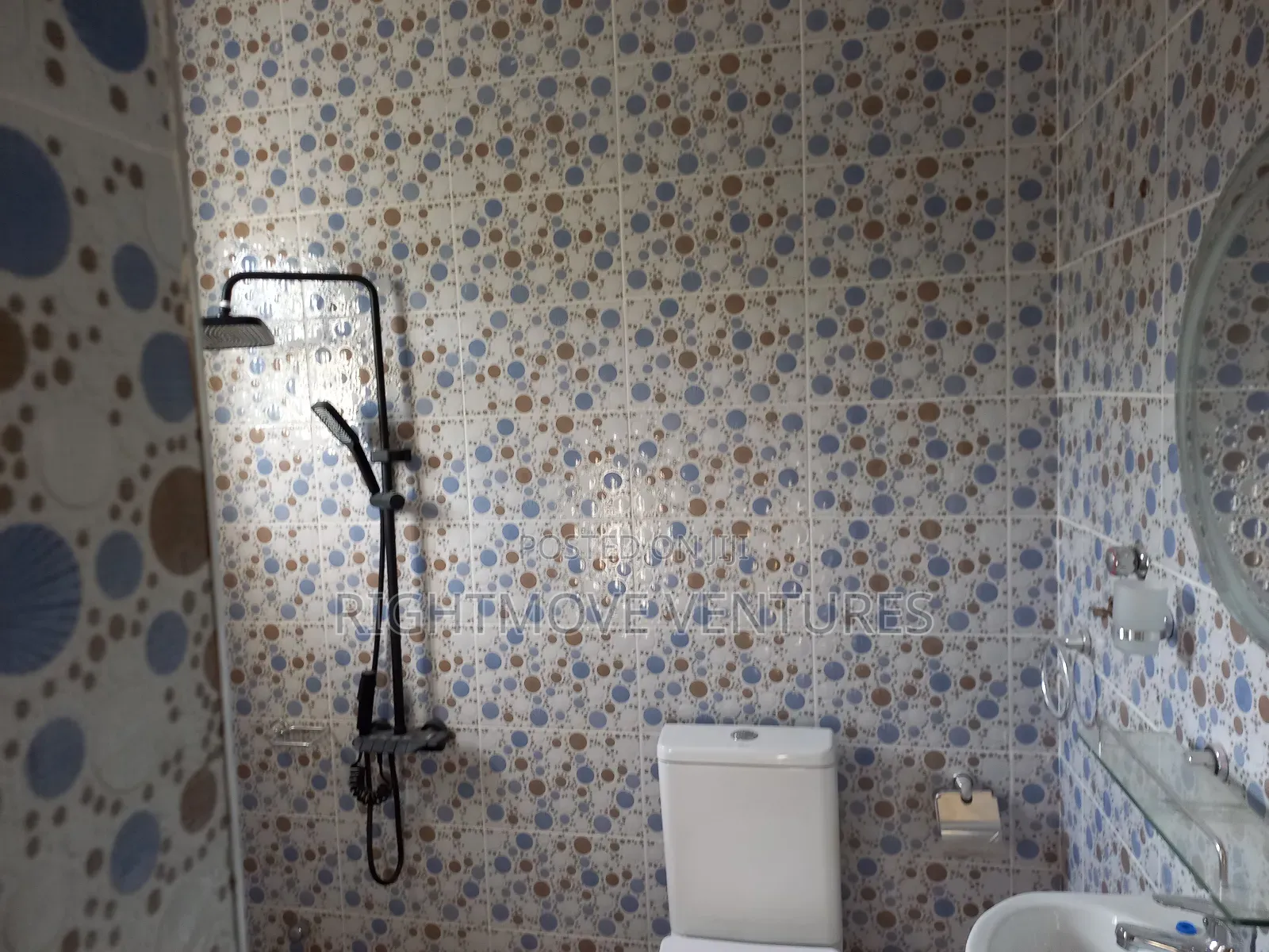 6bdrm Duplex in Takoradi for rent