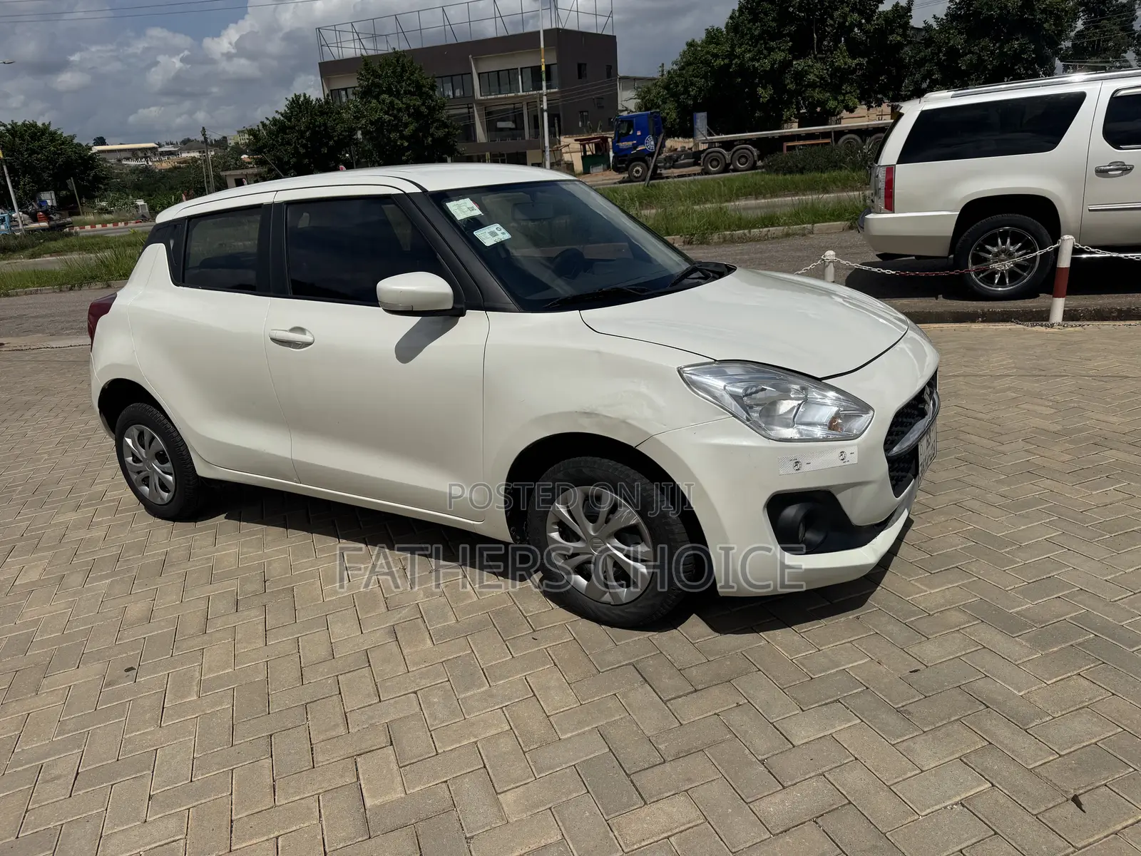 Suzuki Swift RS 2023 White