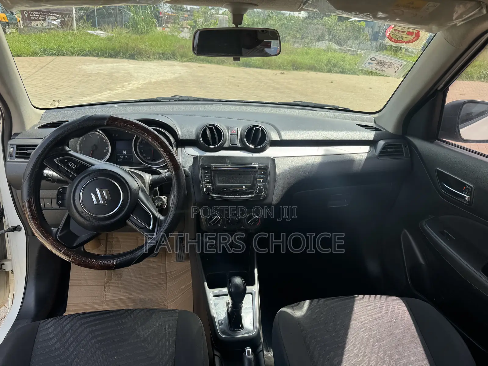 Suzuki Swift RS 2023 White