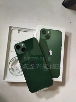 New Apple iPhone 13 128 GB Green