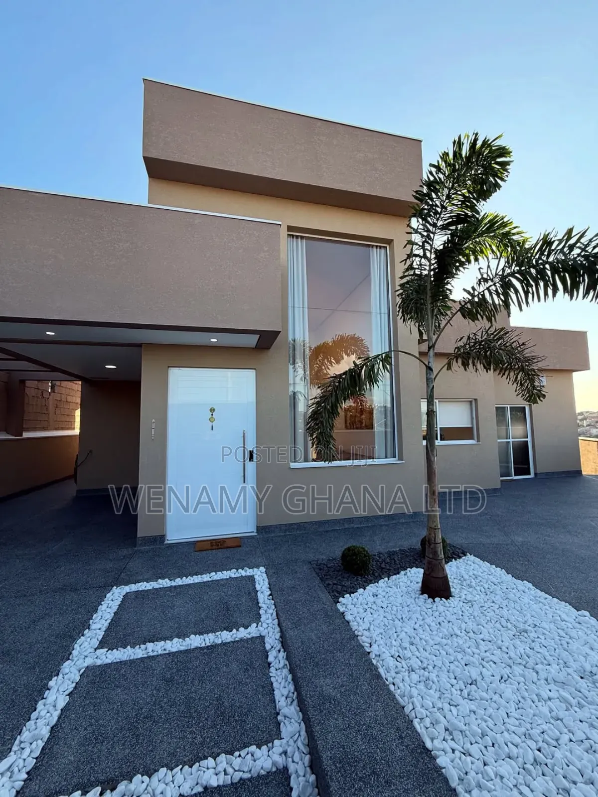 3bdrm House in Accra for sale