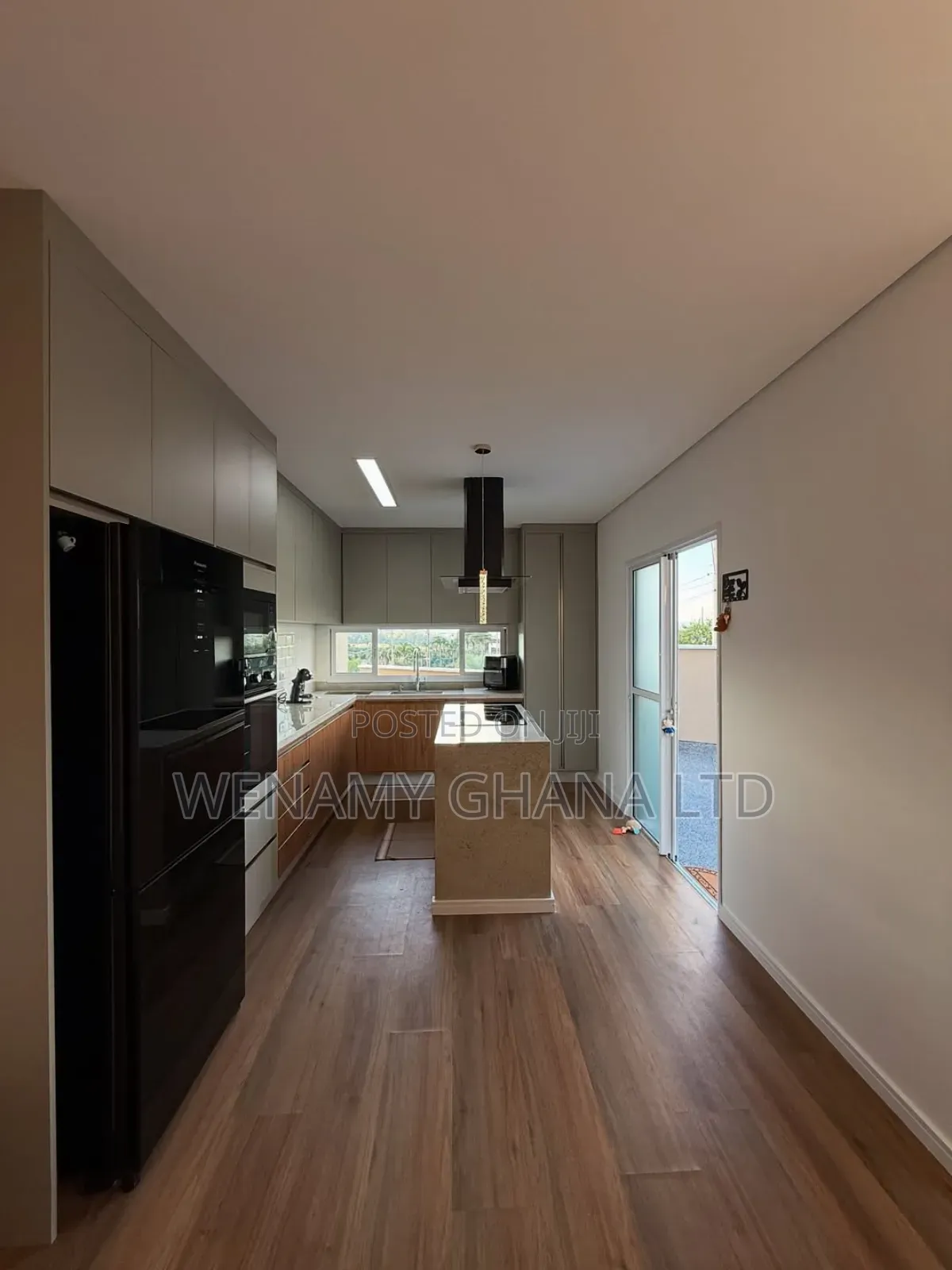 3bdrm House in Accra for sale