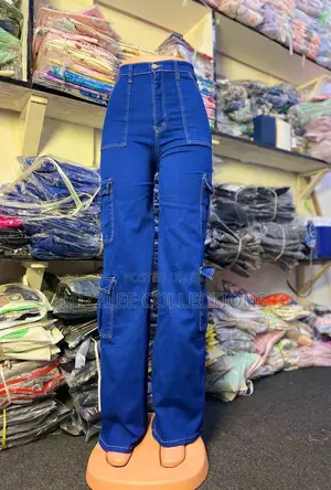 Side Pocket Jeans For Ladies