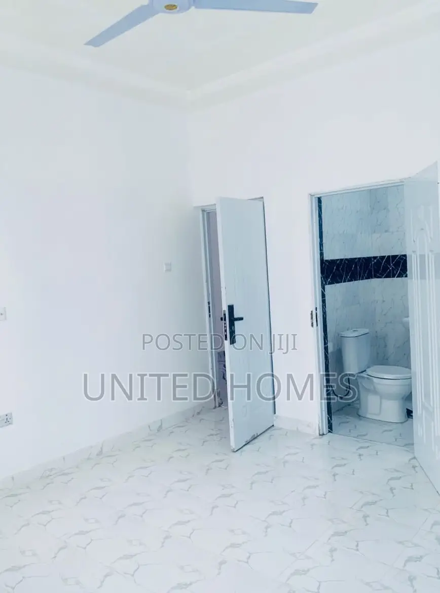 3bdrm House in Kasoa for sale