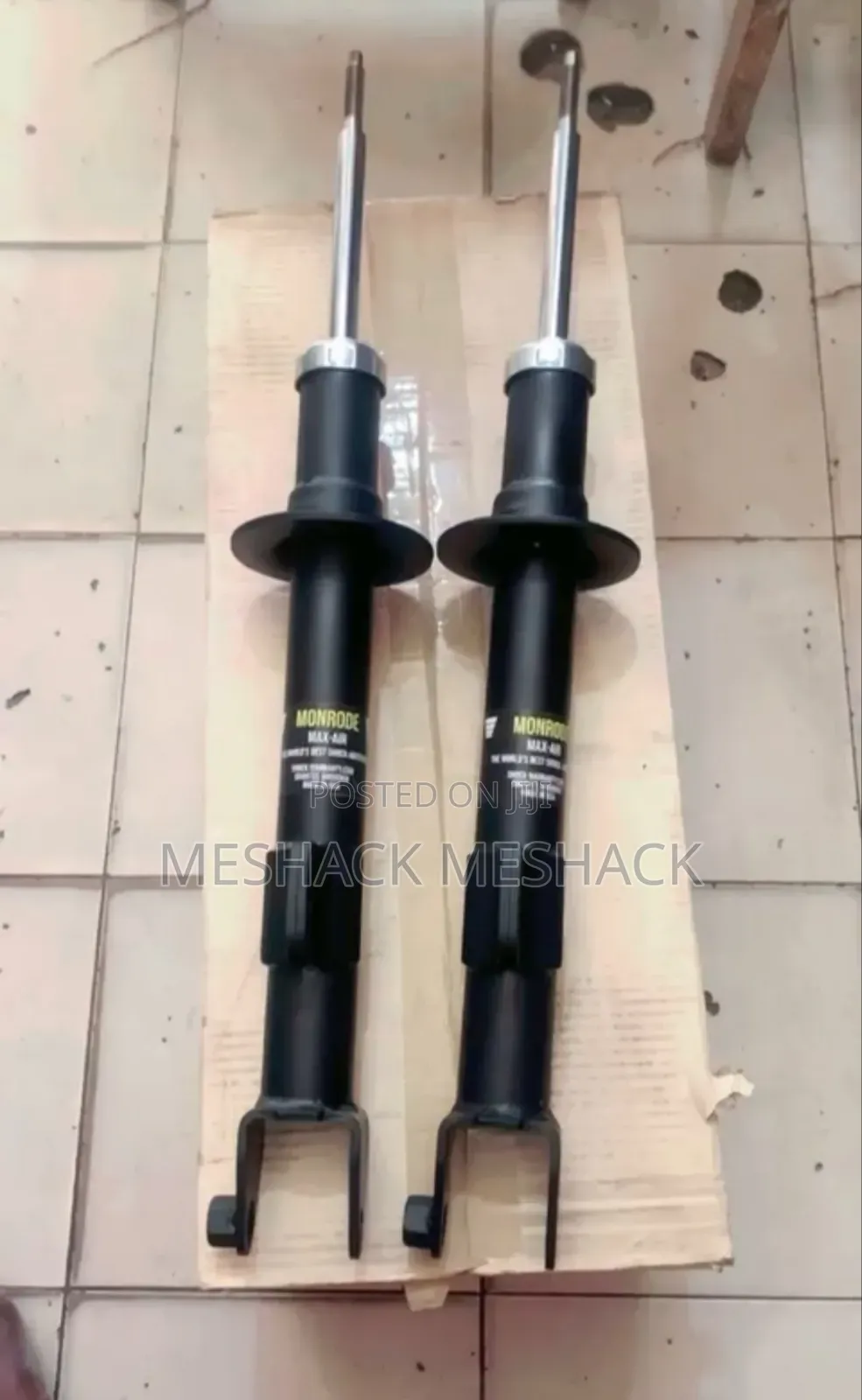Chrysler 300 Front Shocks