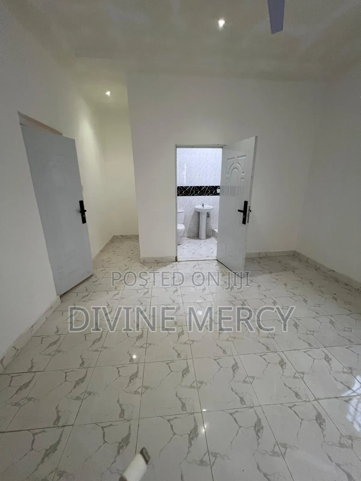 3bdrm Bungalow in Adade Kasoa, Awutu Senya East Municipal for sale