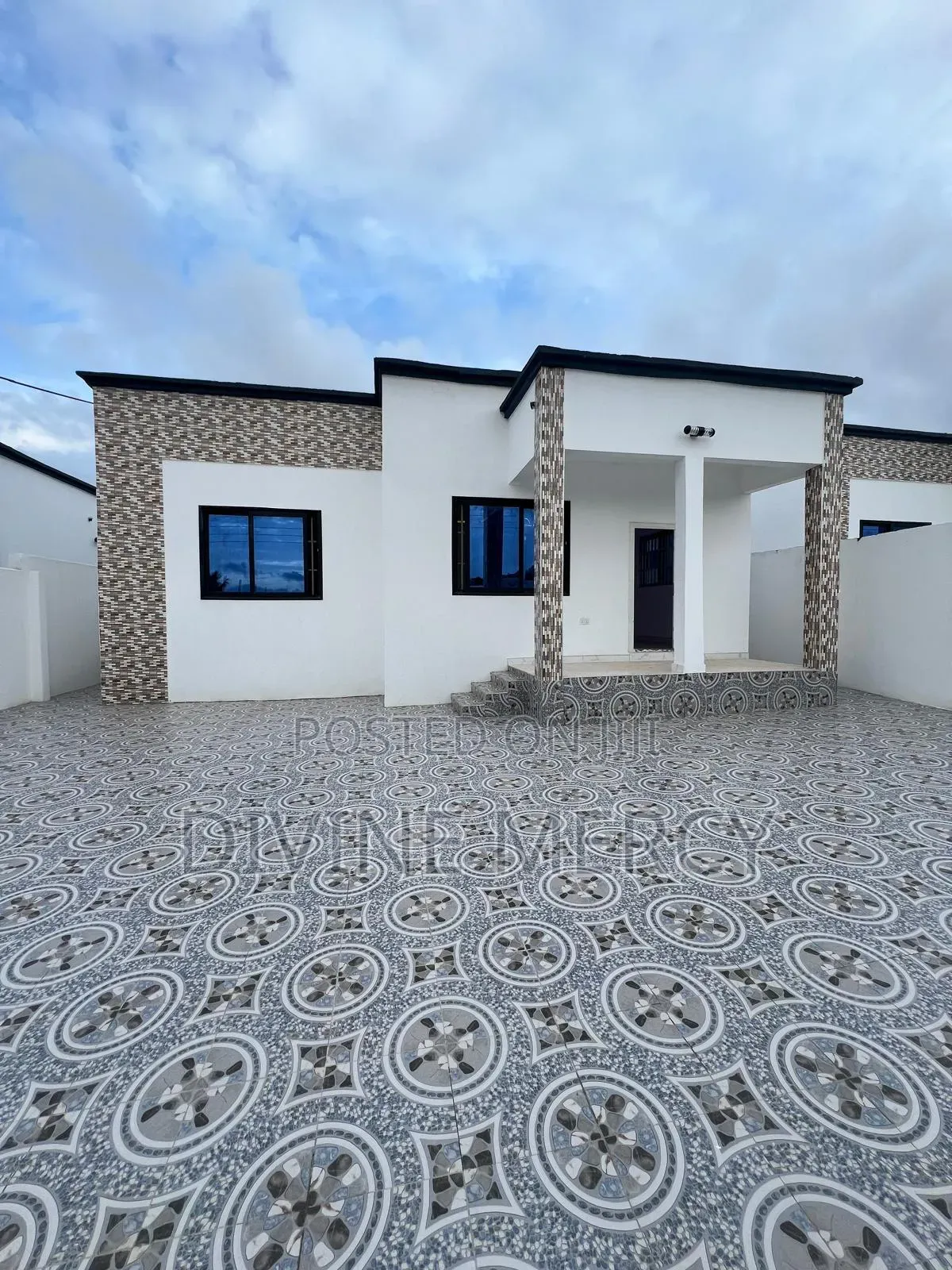 3bdrm Bungalow in Adade Kasoa, Awutu Senya East Municipal for sale