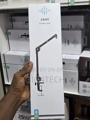 Luucco Studio Microphone Arm 1 With C Clamp and Straps