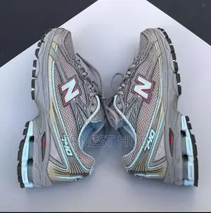 New Balance 740 Vintage