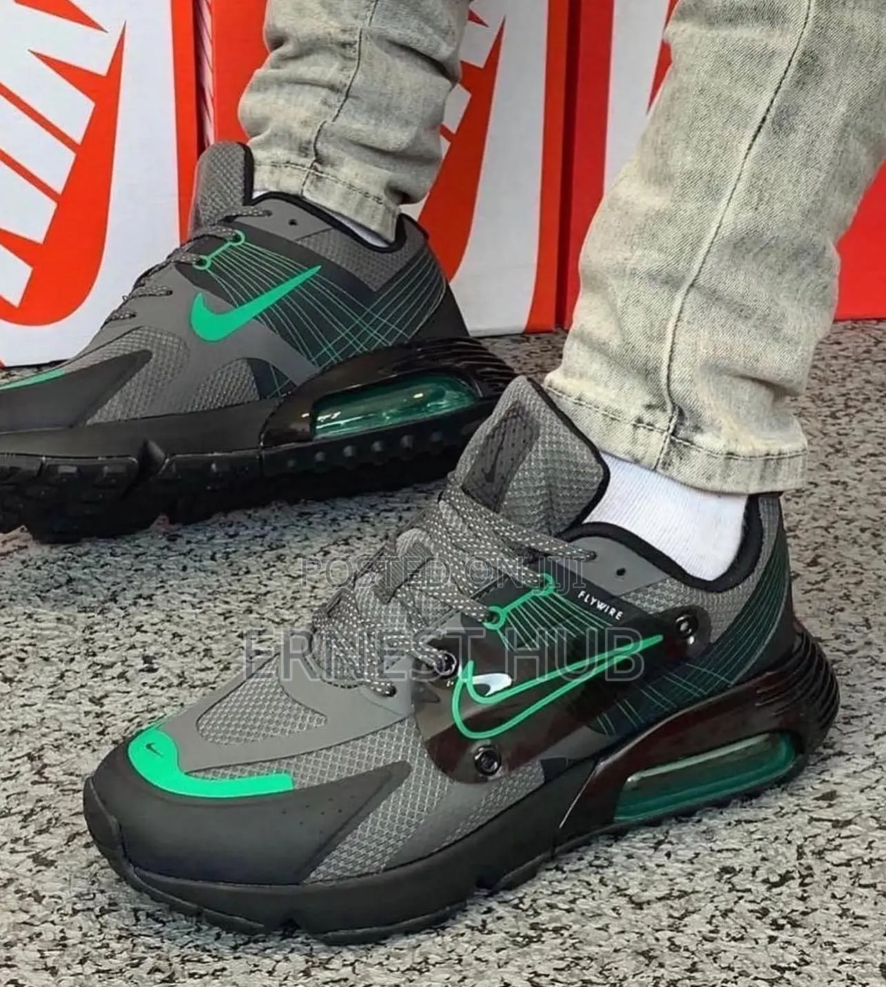 Nike Flywire