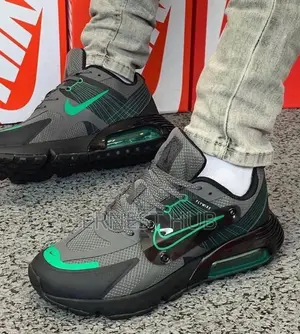 Nike Flywire