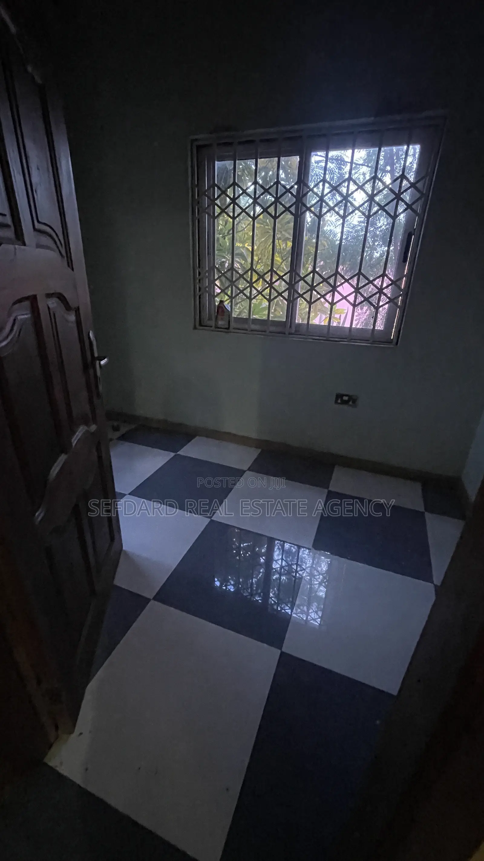 Furnished 3bdrm House in Sefdard Real Estate, Amasaman for sale