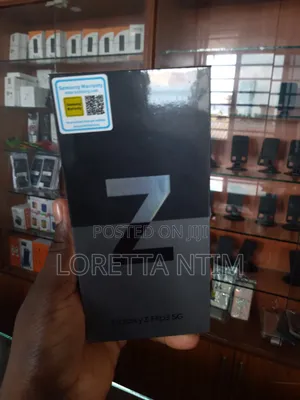 New Samsung Galaxy Z Flip3 5G 256 GB Gray