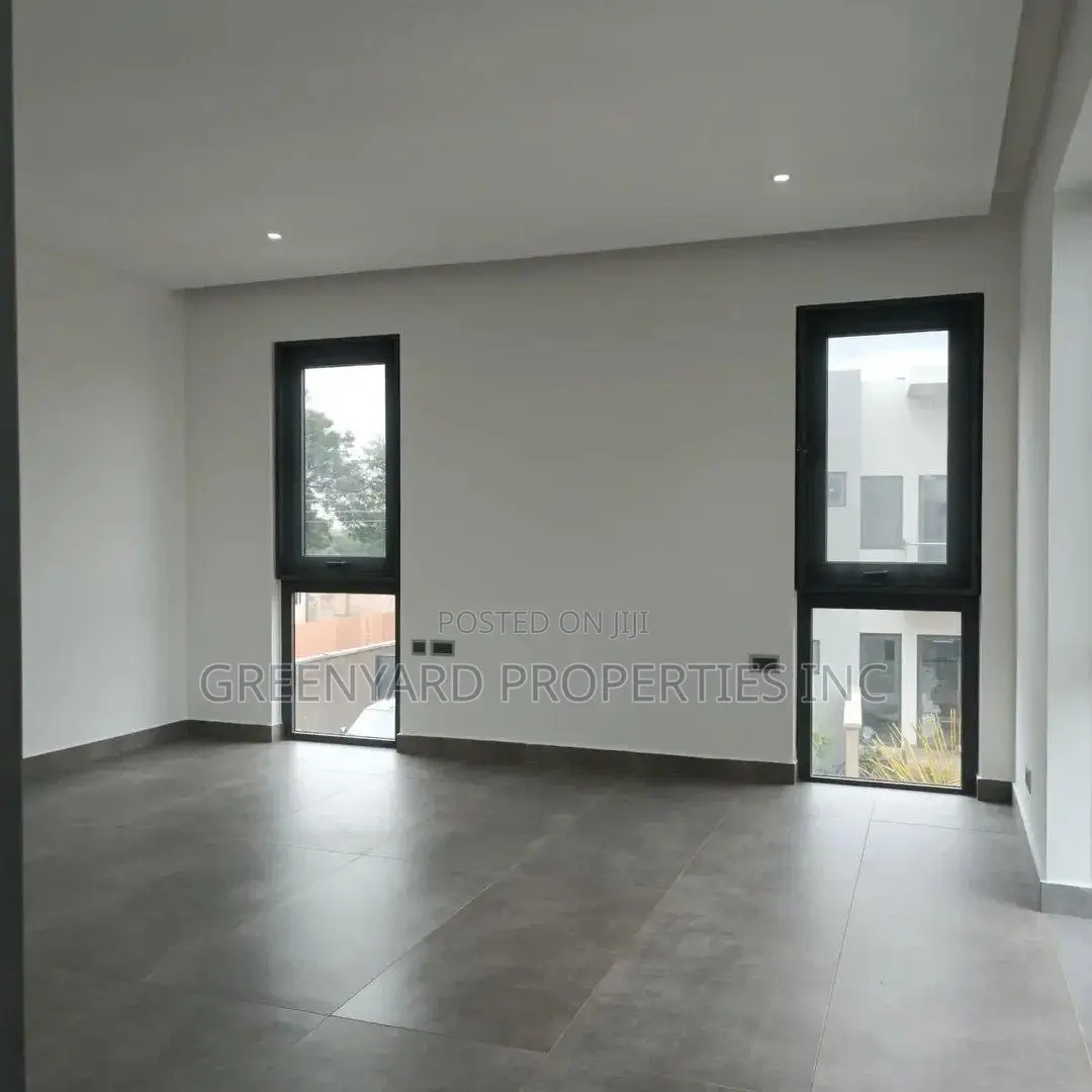 3bdrm House in Oyarifa for sale
