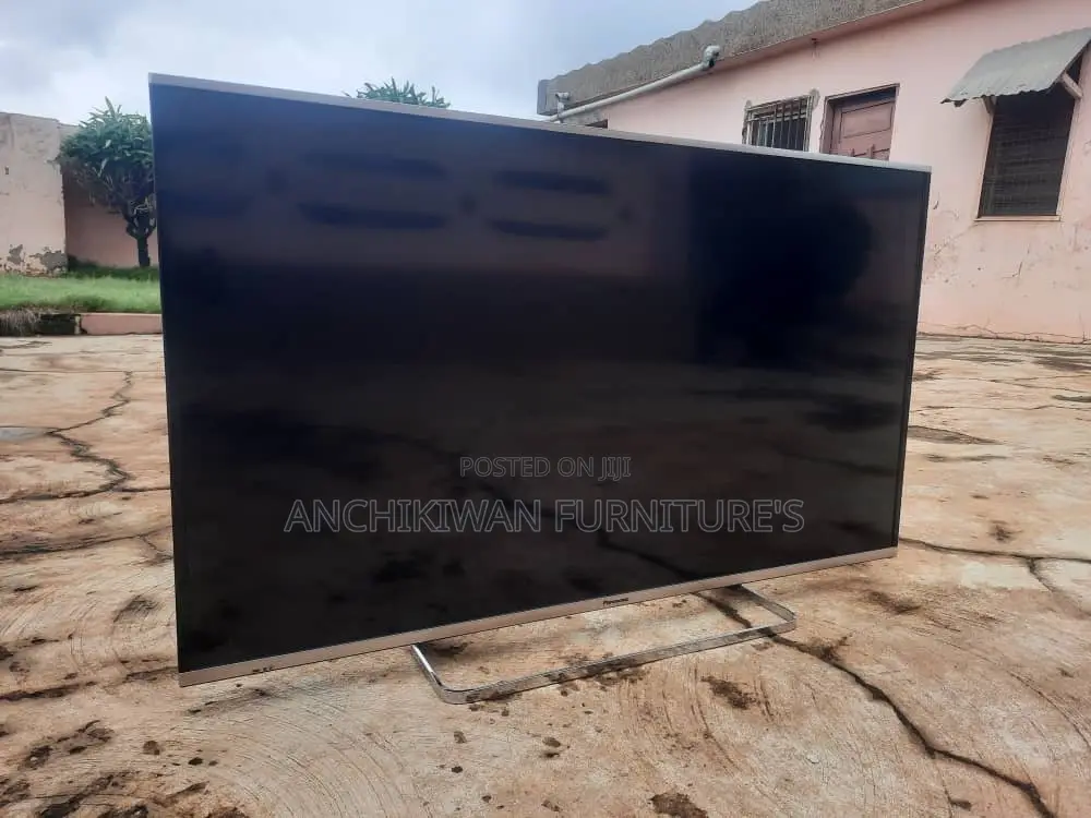 50 Inches Smart Panasonic Tv (Payment After Delivery)