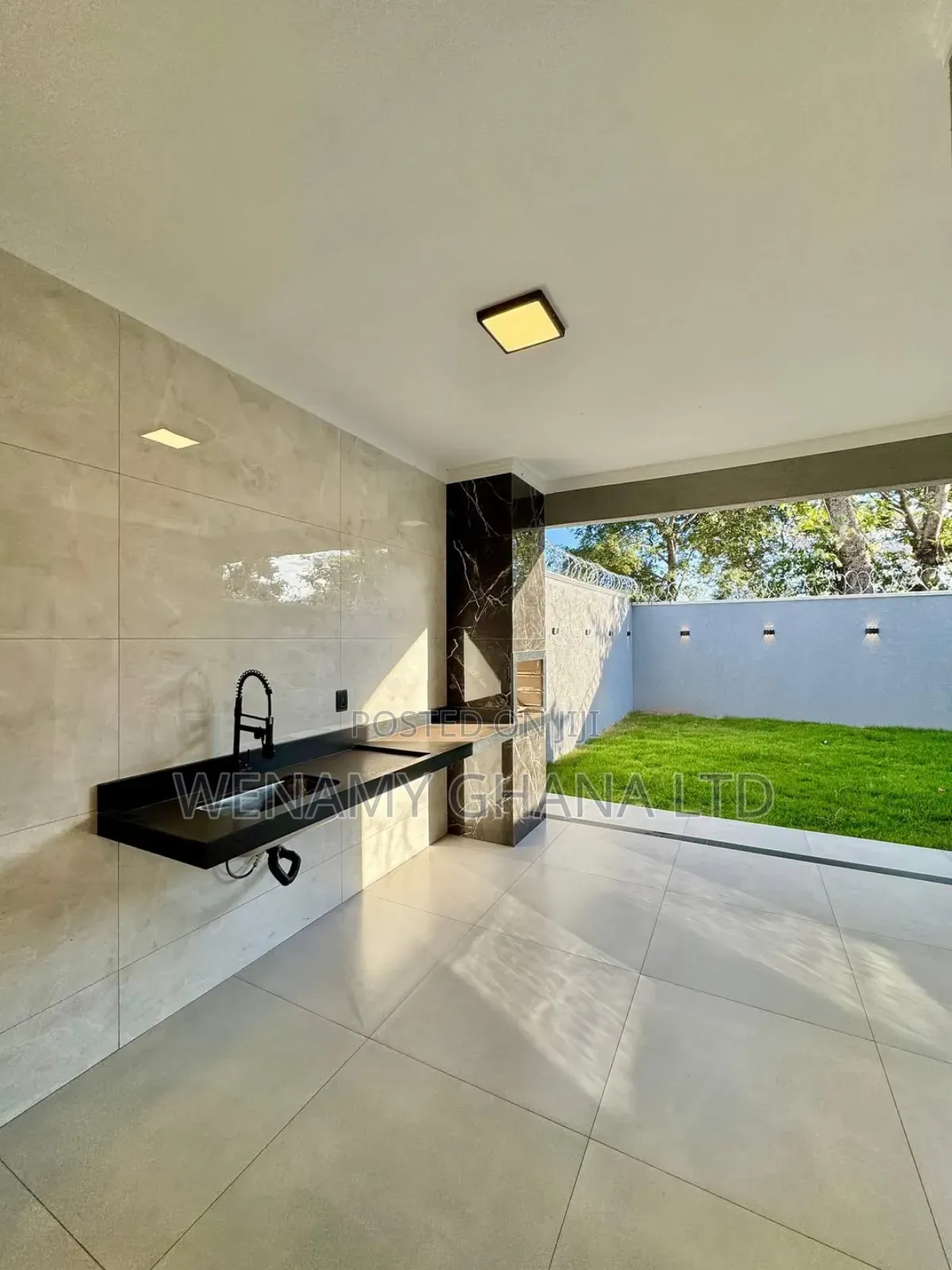 3bdrm House in Accra for sale