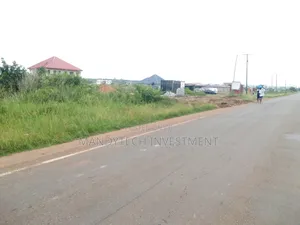 Classic Lands Ideal For Commercial