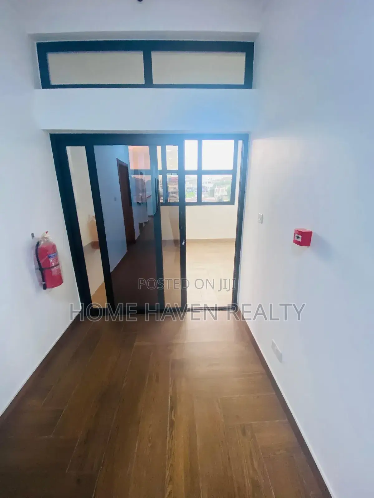 8 Office Rooms for Rent at Kanda Estate