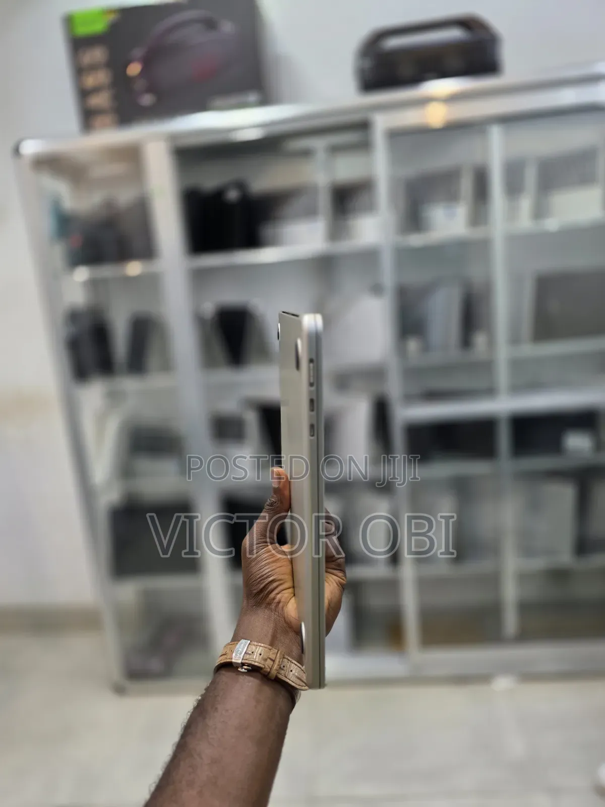 Laptop Apple MacBook Air 2023 M2 8GB Apple M2 SSD 256GB