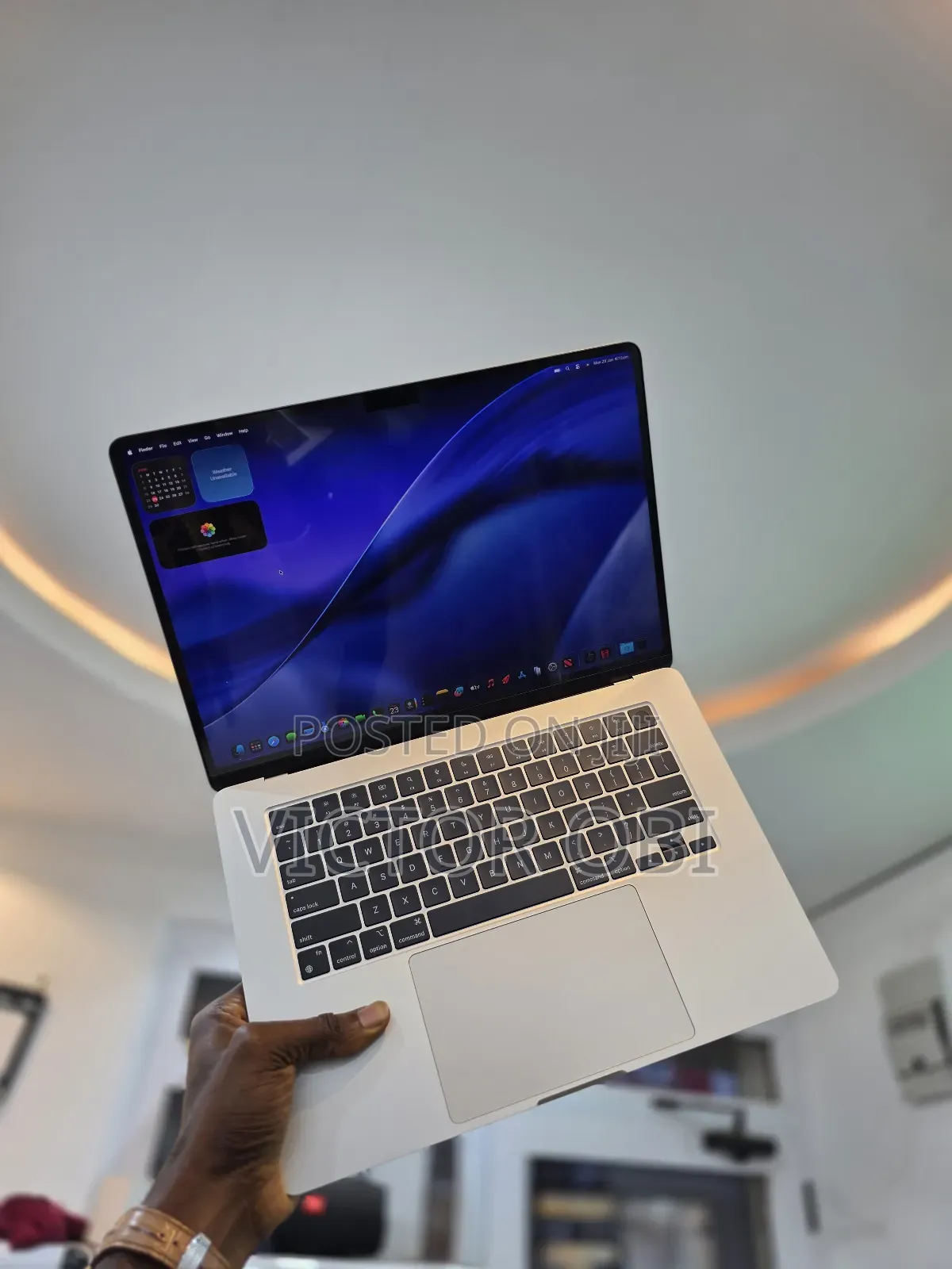 Laptop Apple MacBook Air 2023 M2 8GB Apple M2 SSD 256GB