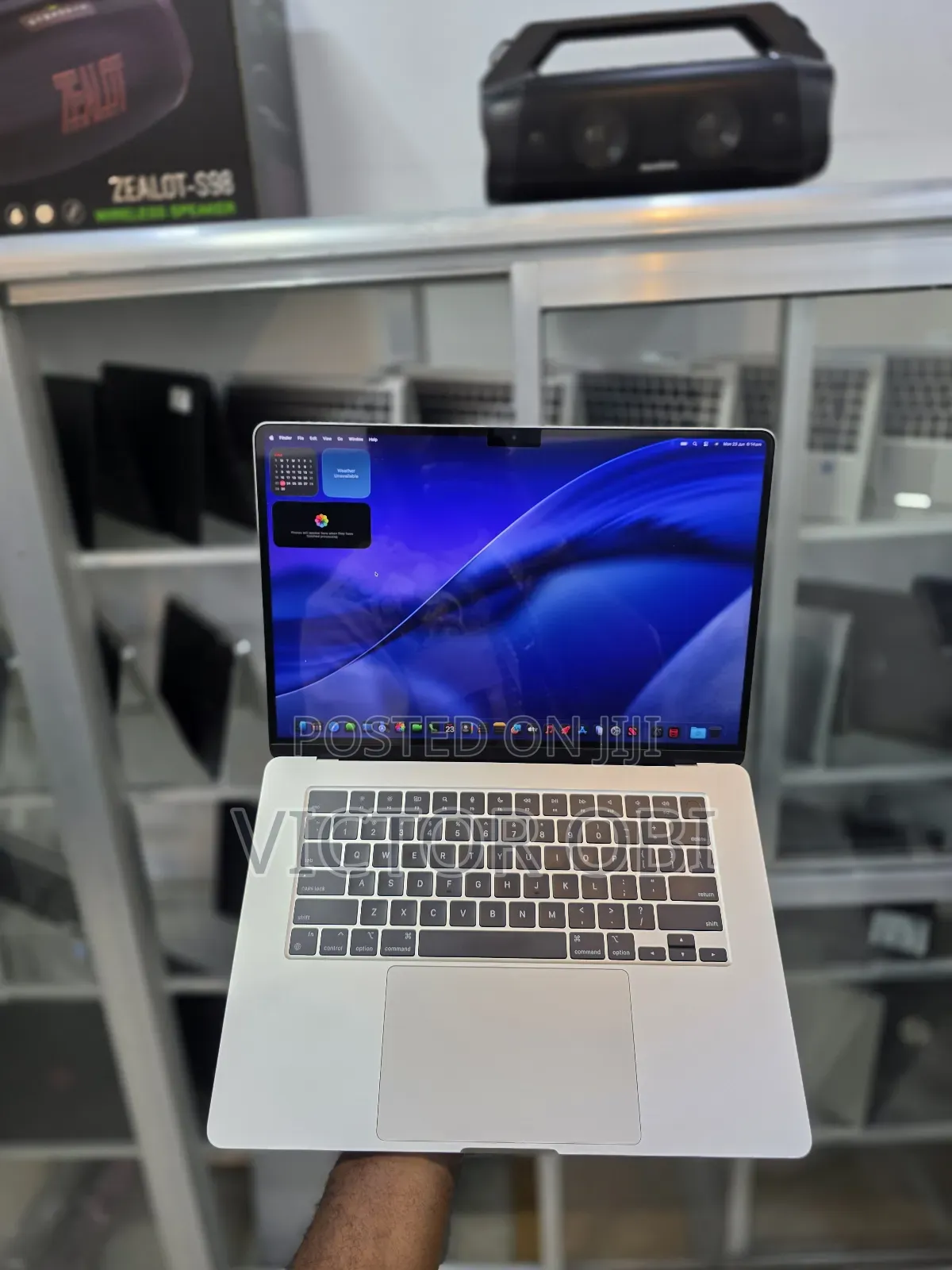 Laptop Apple MacBook Air 2023 M2 8GB Apple M2 SSD 256GB