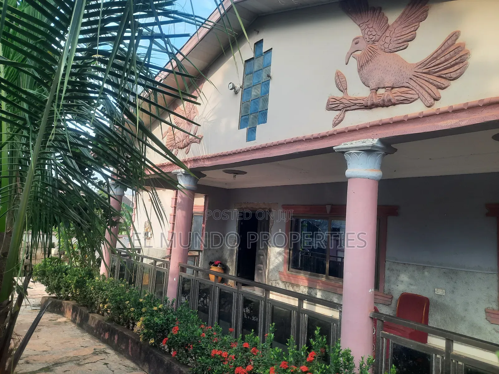 5bdrm House in Kotwi Nkoranza, Kumasi Metropolitan for sale