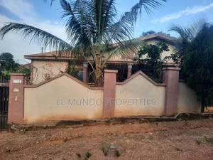 5bdrm House in Kotwi Nkoranza, Kumasi Metropolitan for sale