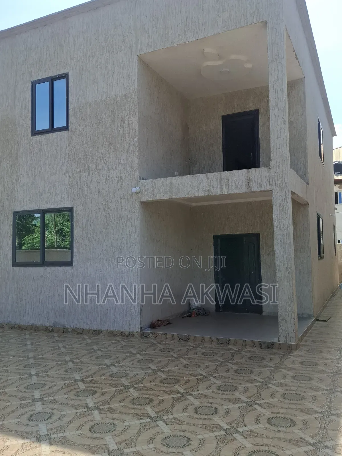 3bdrm House in Community 3, Tema Metropolitan for rent