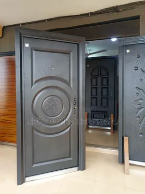China Metal Security Door, (12) Locks