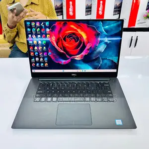 Laptop Dell Precision 5530 32GB Intel Core i7 SSD 256GB