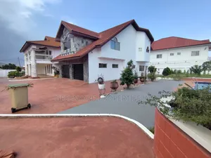 5bdrm Villa in Trasacco, East Legon for rent