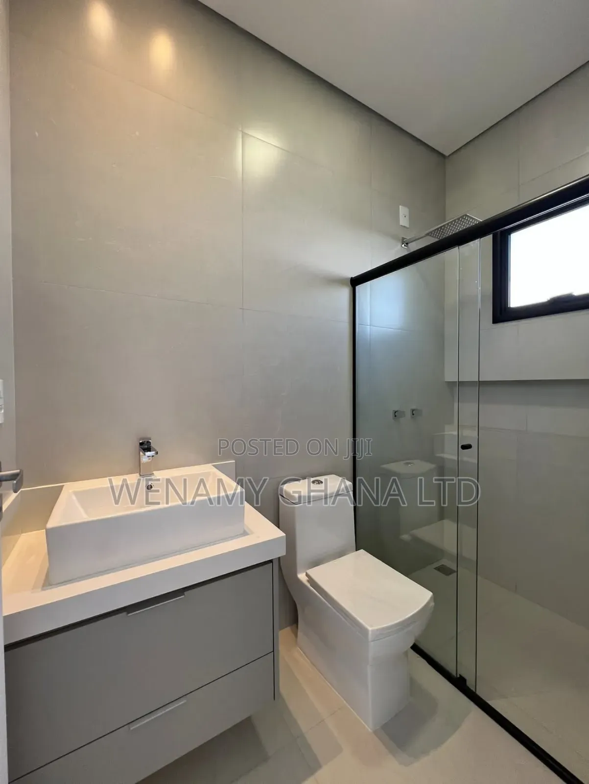 3bdrm House in Accra for sale