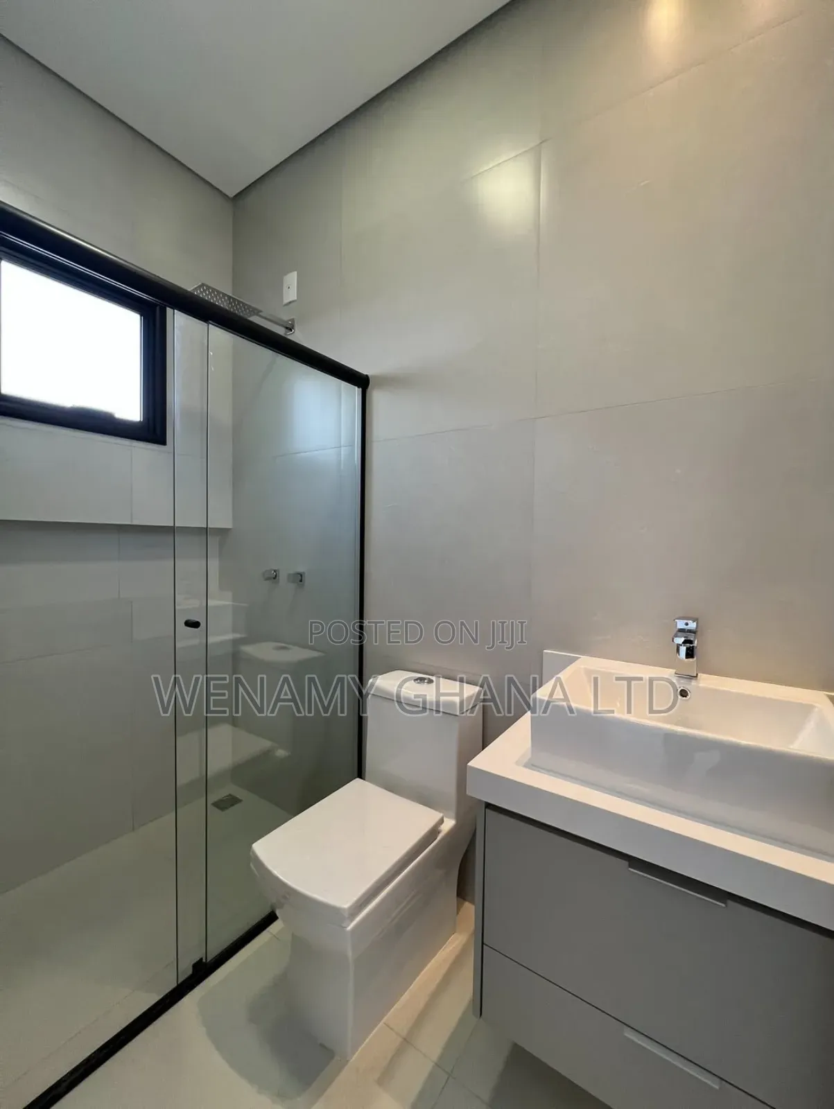 3bdrm House in Accra for sale
