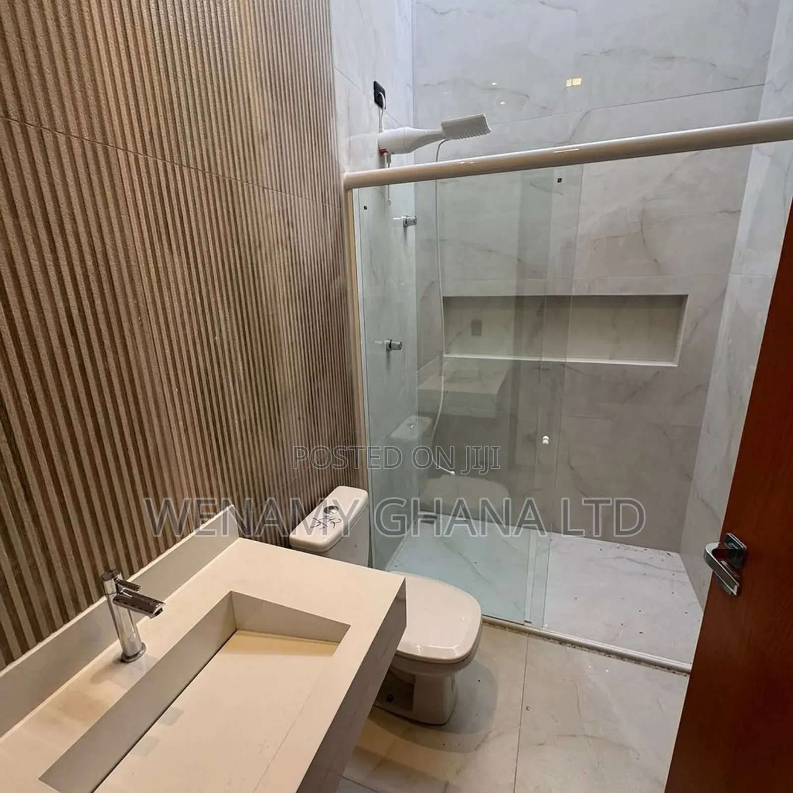 3bdrm House in Accra for sale