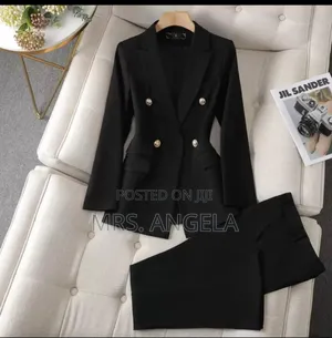 Sandstone Sleek Tailored Blazer Suit Set