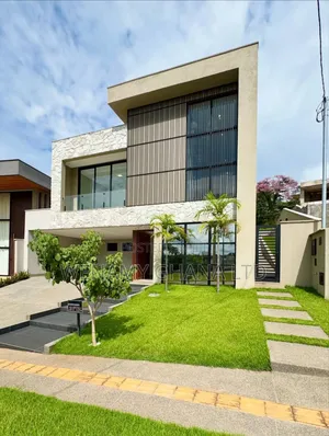 5bdrm House in Accra for sale