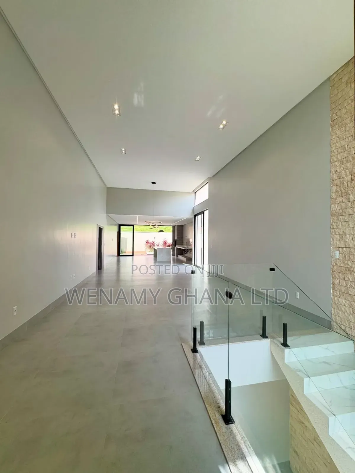 5bdrm House in Accra for sale