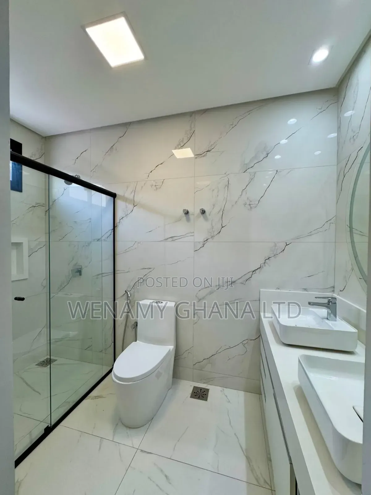 5bdrm House in Accra for sale