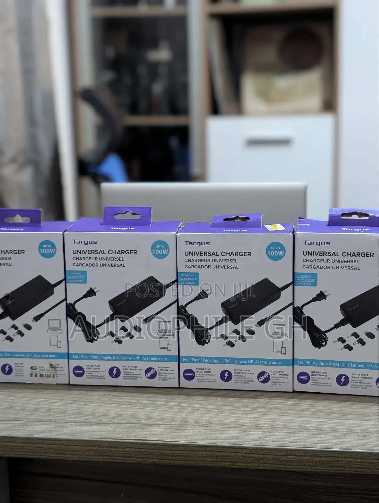 Targus 100w Universal Charger Including All Usb-C Devices