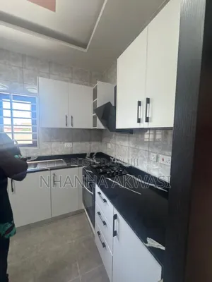 4bdrm House in Sakumono, Tema Metropolitan for sale