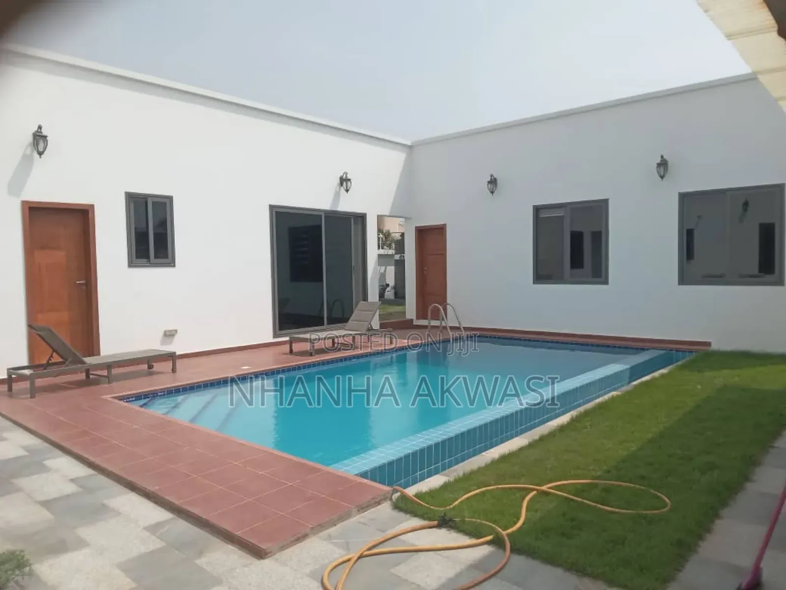 4bdrm House in Sakumono, Tema Metropolitan for sale