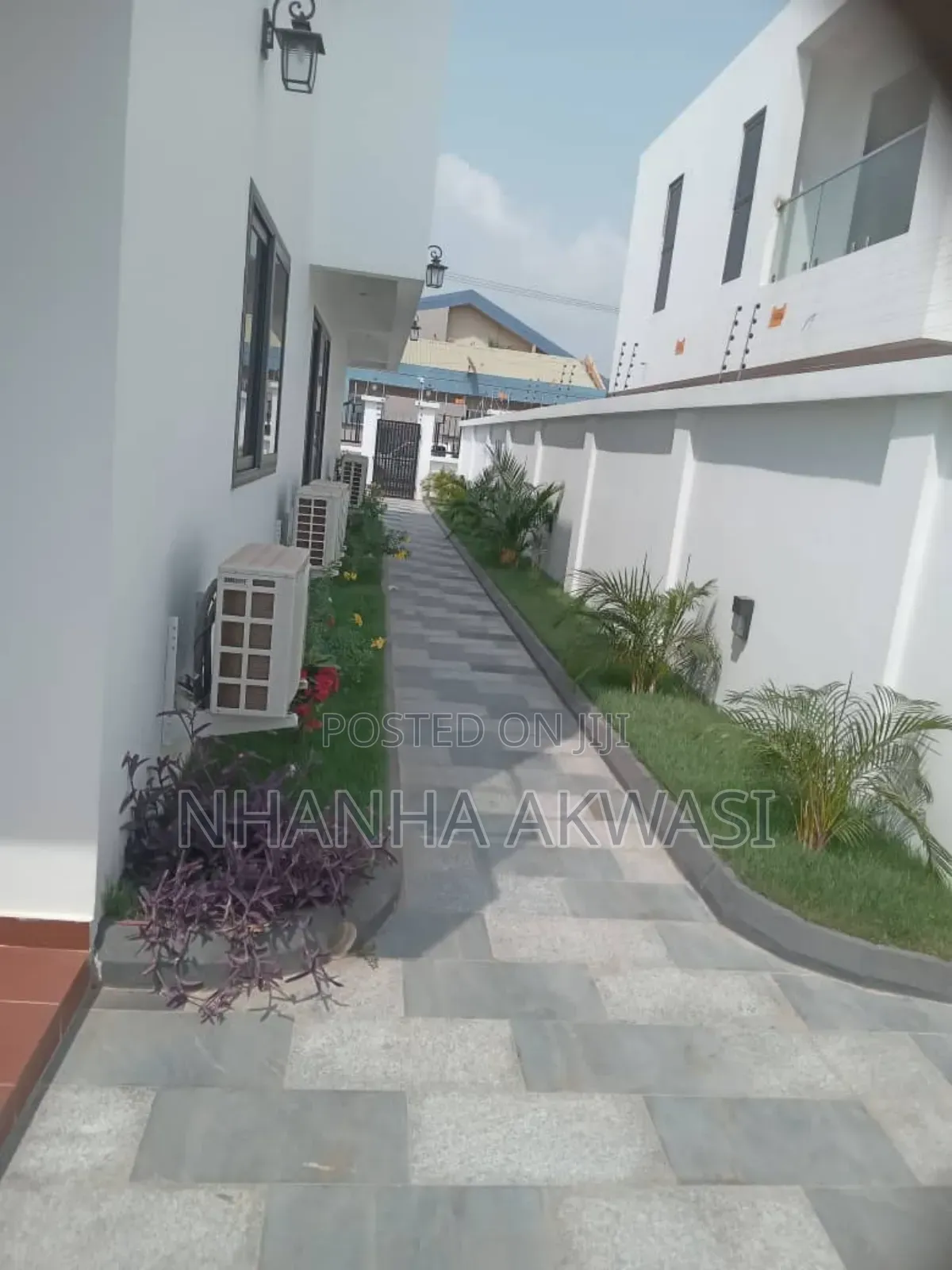 4bdrm House in Sakumono, Tema Metropolitan for sale