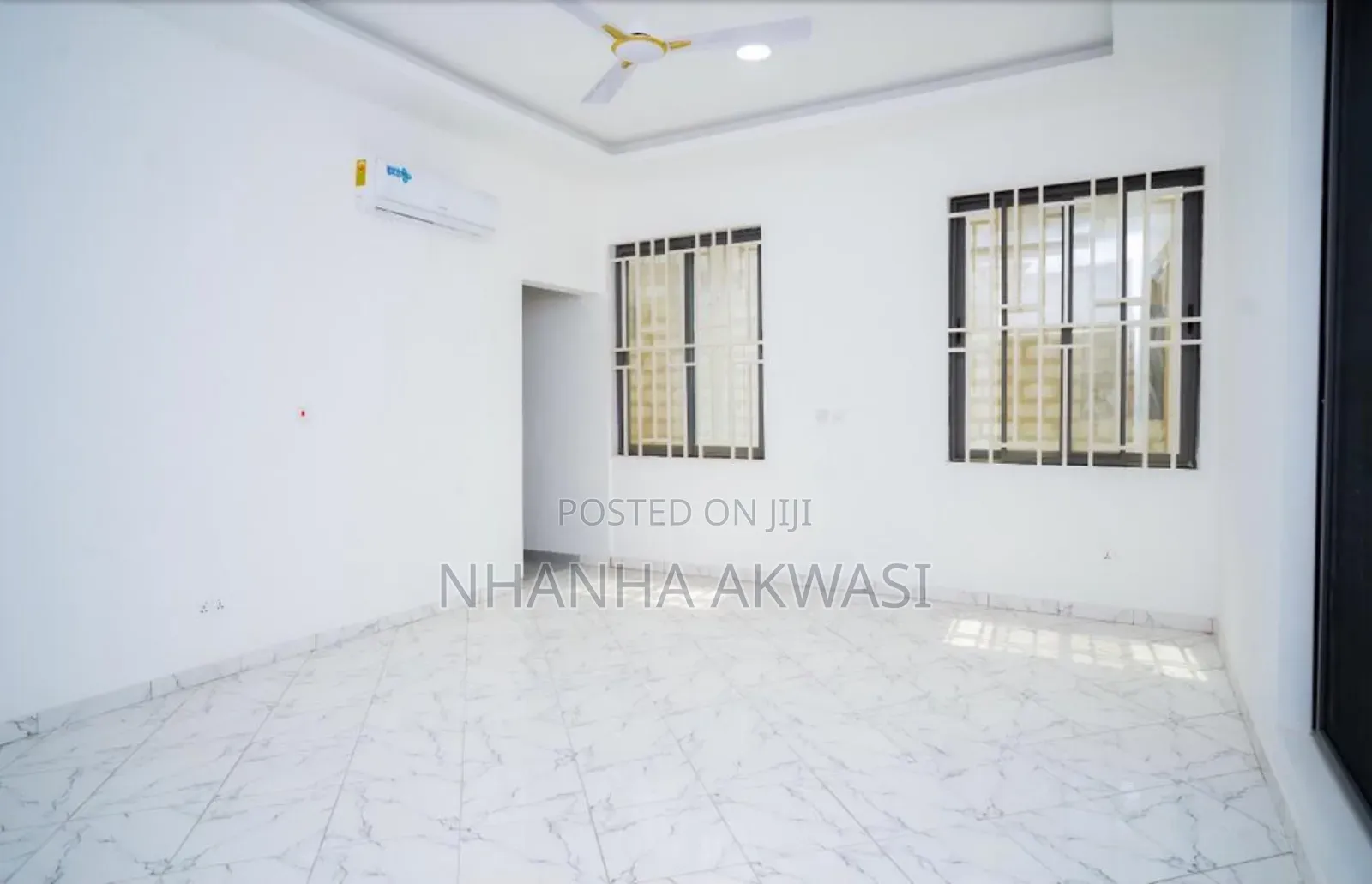 4bdrm House in Community 14, Tema Metropolitan for sale