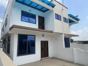 3bdrm Duplex in Luxelooks Properties, Oyarifa for rent