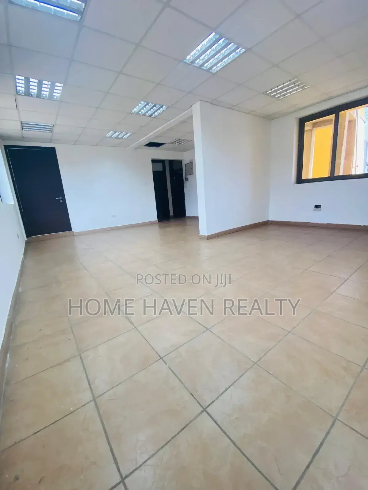 7 Office Rooms House for Rent in Kanda Estate