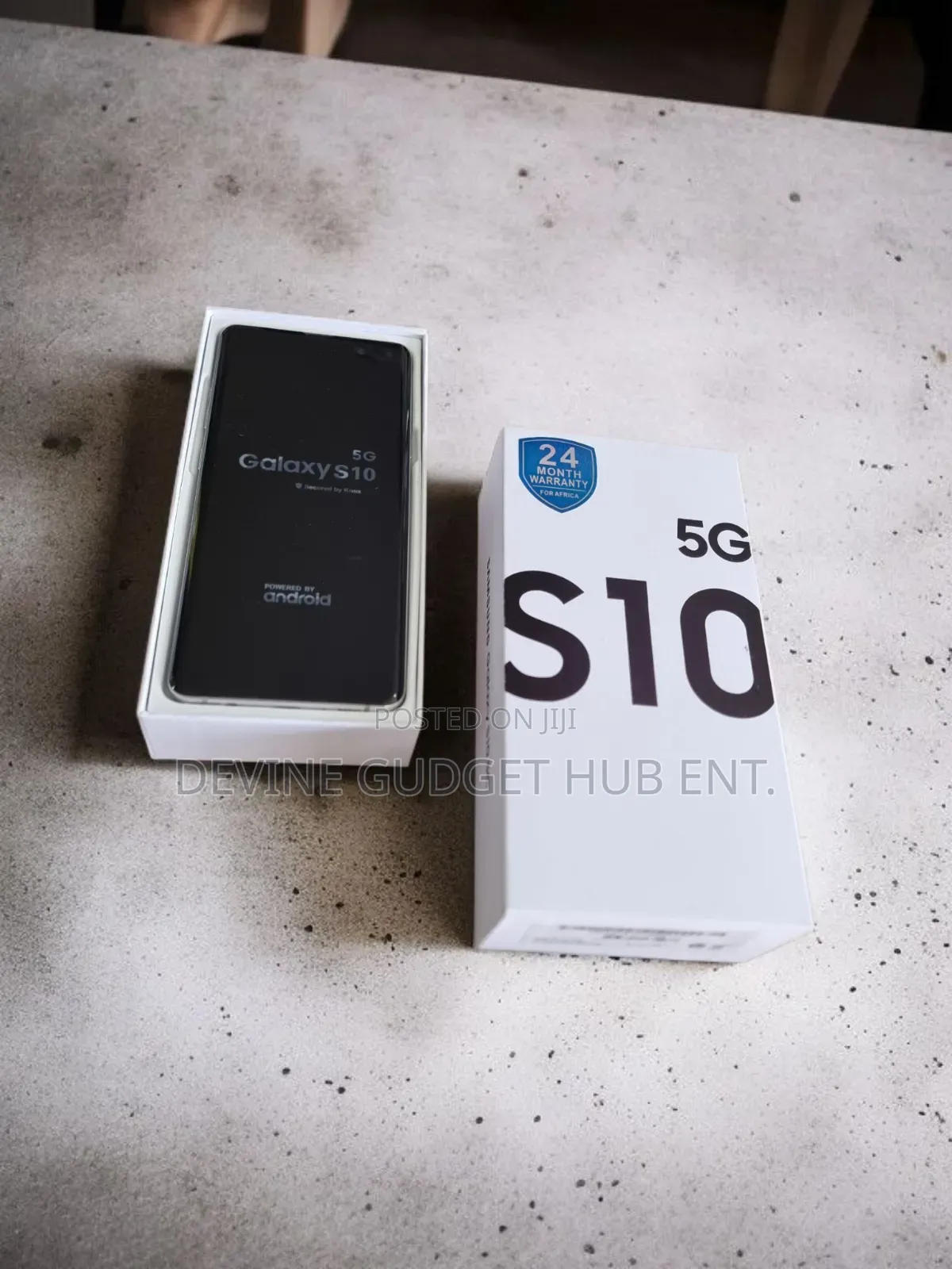 New Samsung Galaxy S10 5G 512 GB Silver